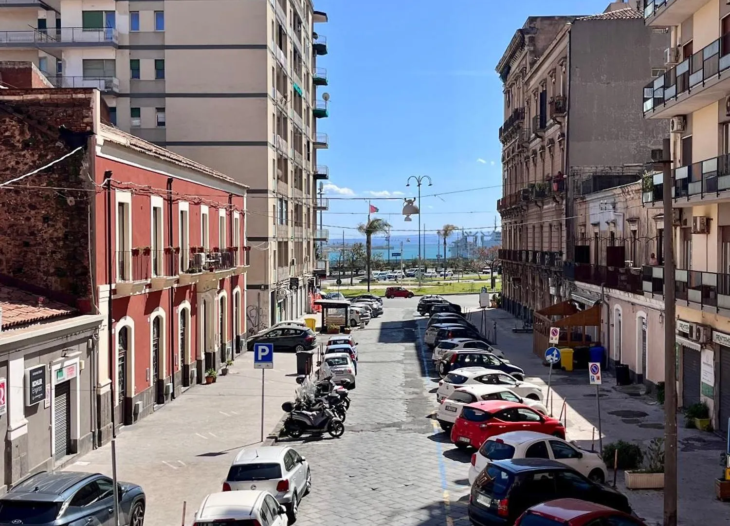 Apartment Happy Home Catania Italy